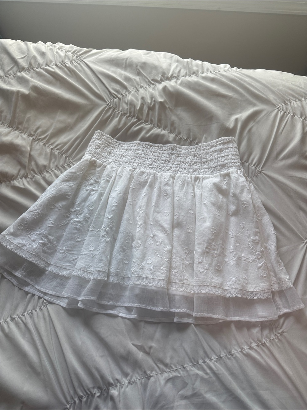 LoveShackFancy White Eyelet Tiered Smocked-Waist Skirt with Lace Detail - NWOT